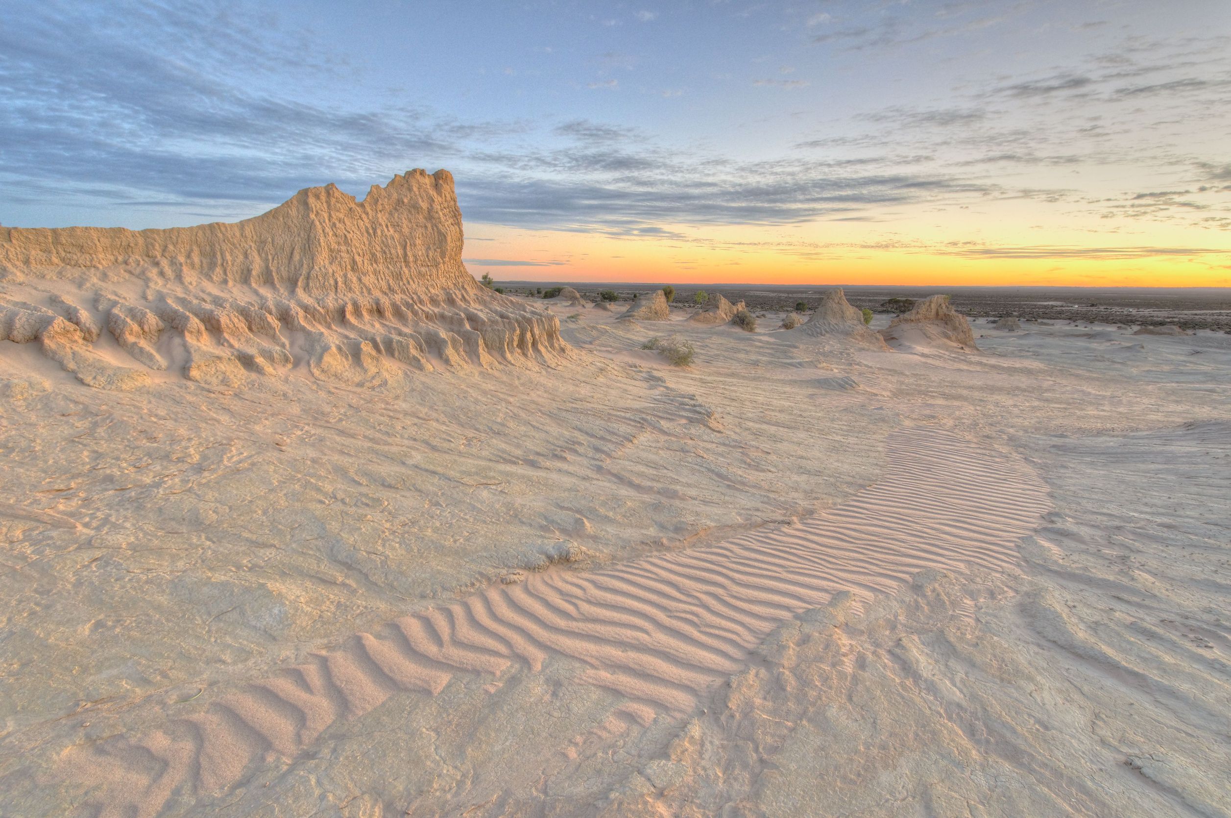 Learn 50,000 years of Outback history at Mungo National Park Global