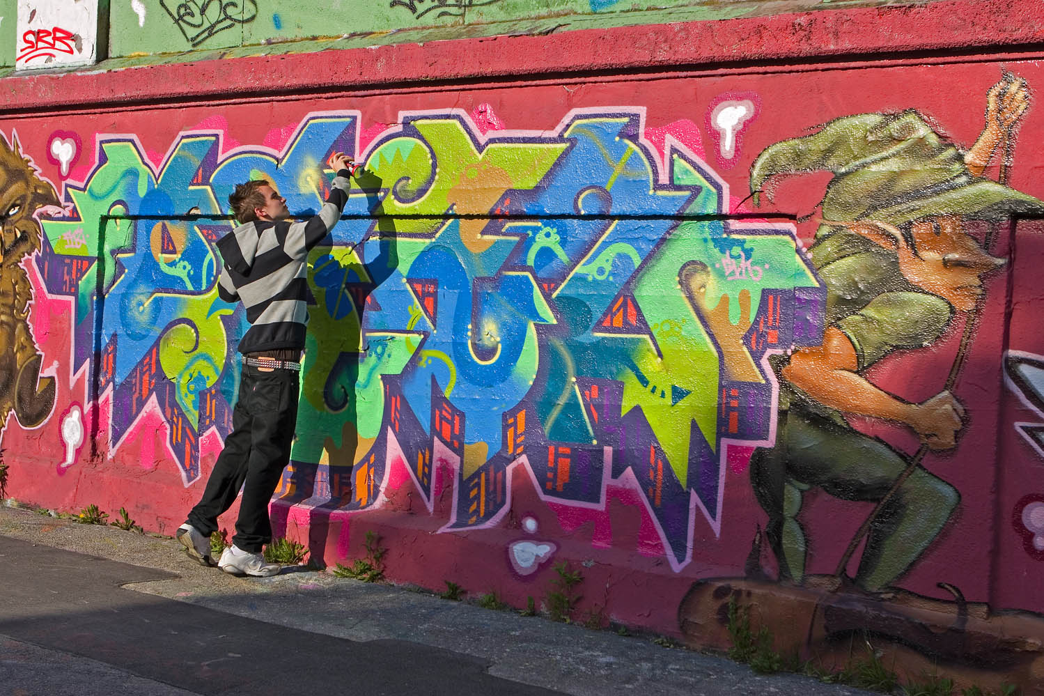 Подростки субкультура граффити